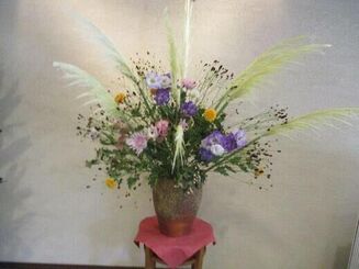 8月のフロントのお花