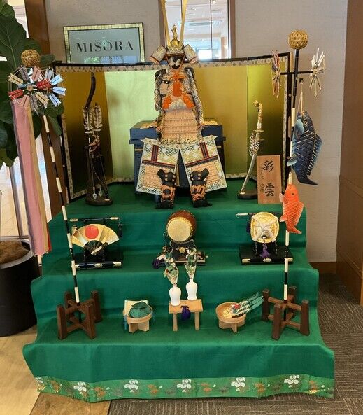 5月人形飾り①IMG_0111.jpg