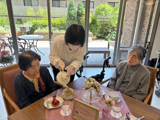 2026 英国茶会.jpg