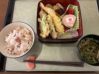 お花見弁当