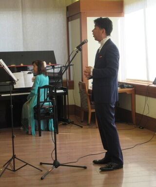 ピアノと歌の『いろはうたコンサート』