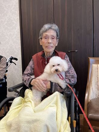 ☘ ドッグセラピーで笑顔あふれるひととき ☘