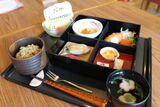 開業12周年を迎えた日の〝お祝い弁当〟