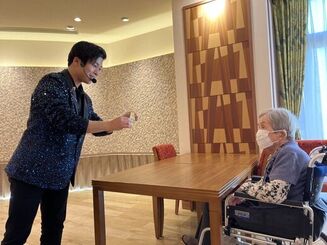 マジックショー開幕