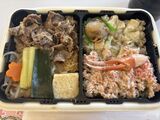 「あっちっち蟹飯とすき焼き弁当」