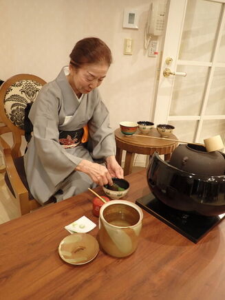 お抹茶に親しむ会