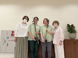 二胡の音色で巡る出張美術館